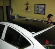 NISSAN ALMERA with GlOSSY ROOF