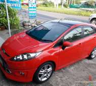 Ford Fiesta Red