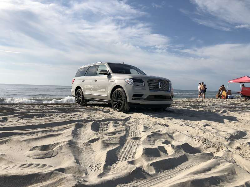 What are the Important Eight Techniques to Drive Carefully on the Beach