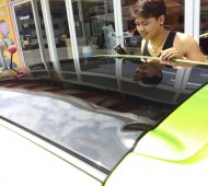 MAZDA 2 Wrap Film หลังคาแก้ว...เงาเยิ้มไปเลย