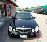 Benz E220 Full Wrap Black Gloos