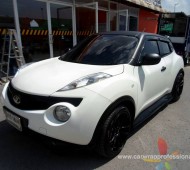 Nissan Juke Half Wrap ดำด้าน