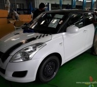 Swift Half Wrap สีขาว