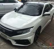 Honda Civicหลังคาแก้ว