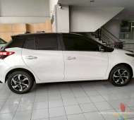 YARIS ครึ่งคันบน